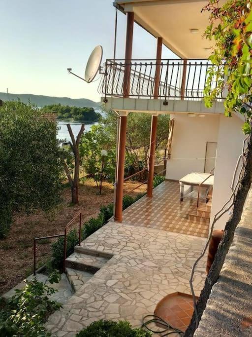 Ferienhaus Am Wasser - Kuca Rio - Iberische Finca In Dalmatien Bilice Zewnętrze zdjęcie