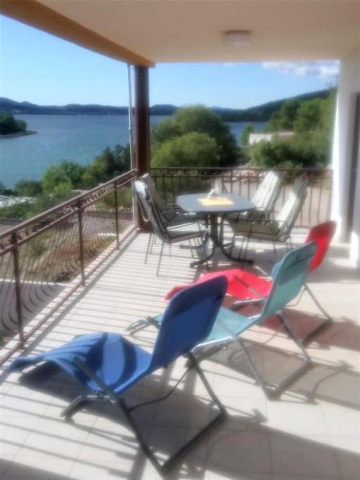 Ferienhaus Am Wasser - Kuca Rio - Iberische Finca In Dalmatien Bilice Zewnętrze zdjęcie